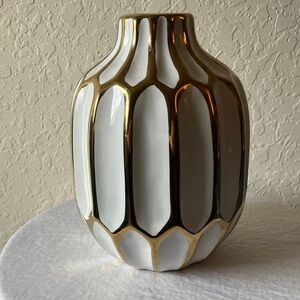 Elegant Gold Tone & White Ceramic Vase